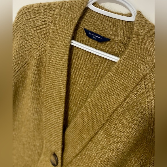 DENVER HAYES LADIES SWEATER - Picture 3 of 3